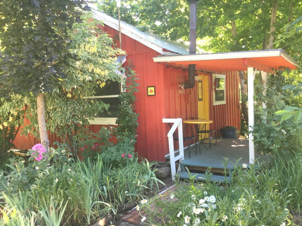 Bigfoot Rv & Cabins Park Happy Camp Bagian luar foto